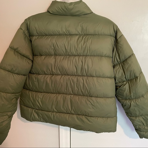 Women’s Time & Tru Puffer Jacket Size Large Olive Green - Picture 2 of 4